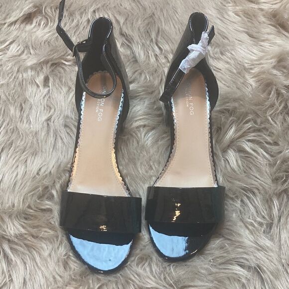 LONDON FOG Nikki Low Block Heel Shoe Ankle Strap Open Toe Shiny Pump Sandal - Picture 2 of 13